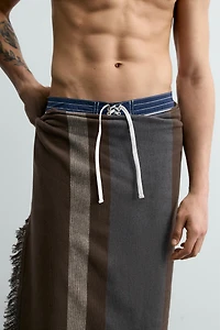 STRIPED BEACH TOWEL