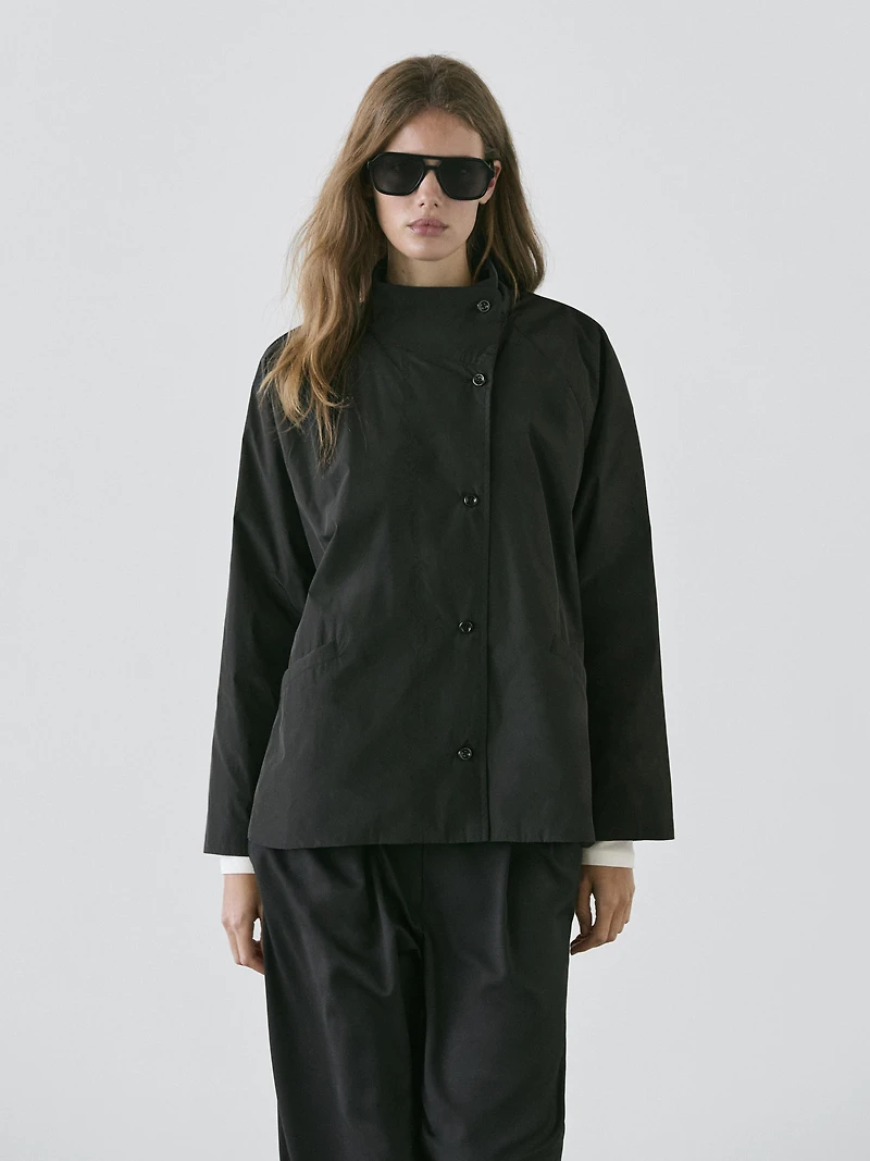 Short padded parka with collar detail