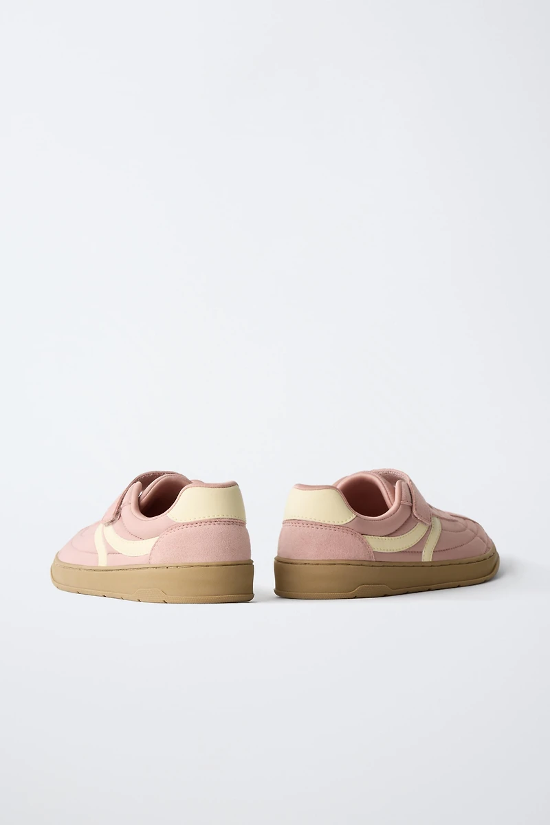 BAREFOOT SNEAKERS
