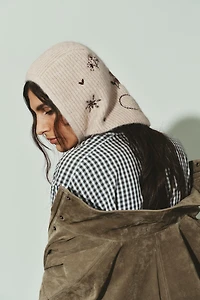 EMBROIDERED KNIT HOOD
