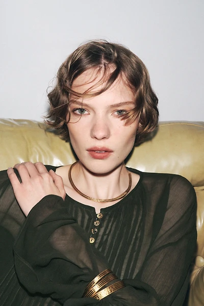 COLLIER RAS DU COU TEXTURÉ