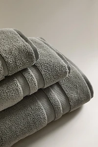 EXTRA SOFT DOUBLE BORDER BATH TOWEL