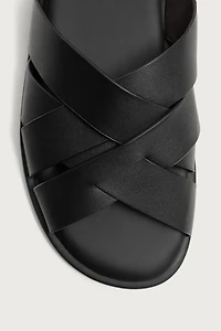 SANDALES EN CUIR À BRIDES