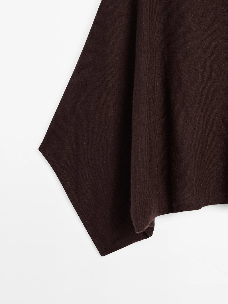 100% cashmere short knit cape