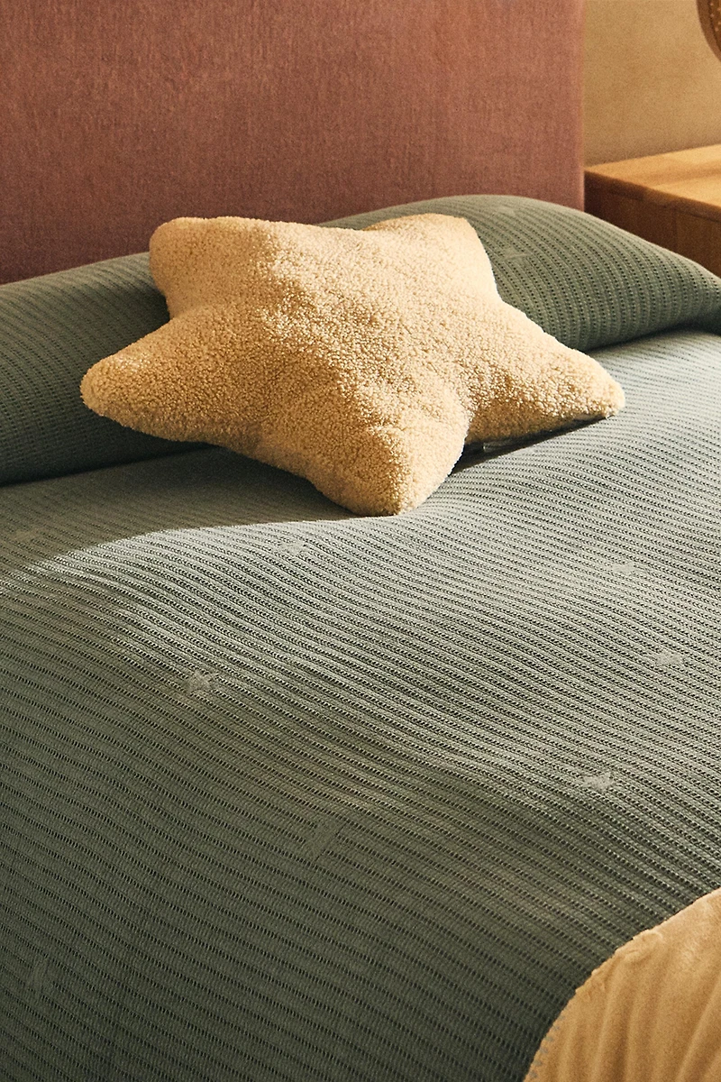 CHILDREN’S WAFFLE-KNIT BEDSPREAD WITH STARS
