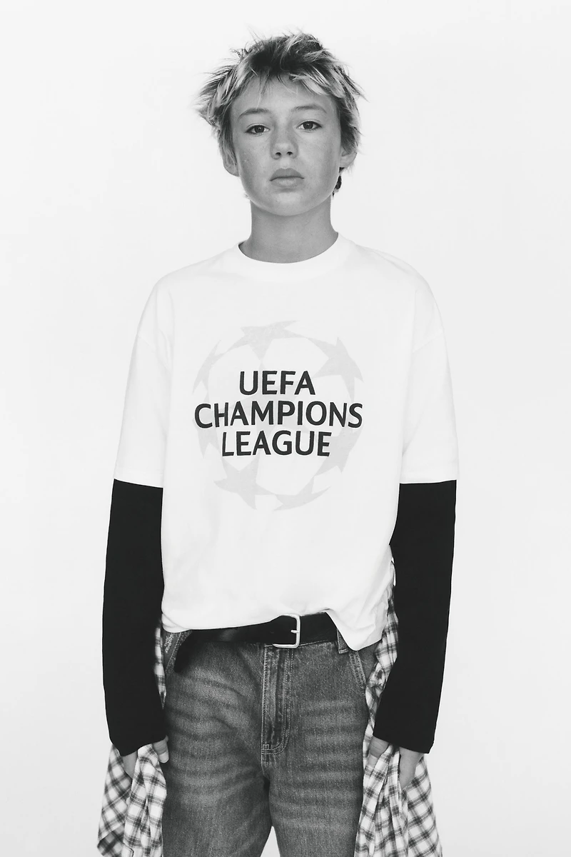 UEFA CHAMPIONS LEAGUE ® DOUBLE SLEEVE T-SHIRT