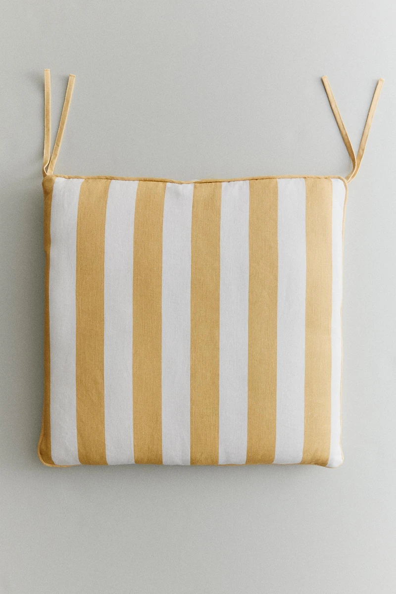 STRIPED ARMCHAIR SEAT CUSHION