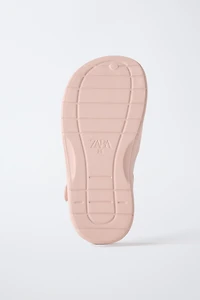 BAREFOOT FISHERMAN SANDALS