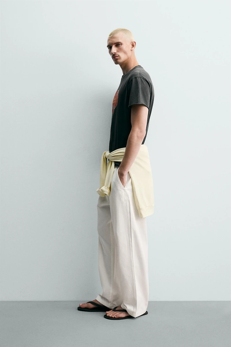 PANTALON COUPE DÉCONTRACTÉE À CHEVRONS