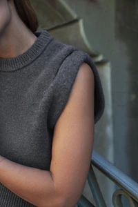 WOOL BLEND VEST TOP WITH SHOULDER PLEATS