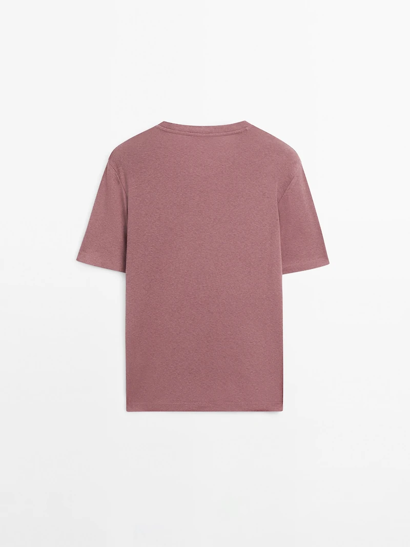 Short sleeve cotton blend T-shirt
