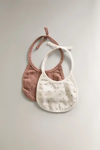 BABY FLORAL BIB (PACK OF 2)