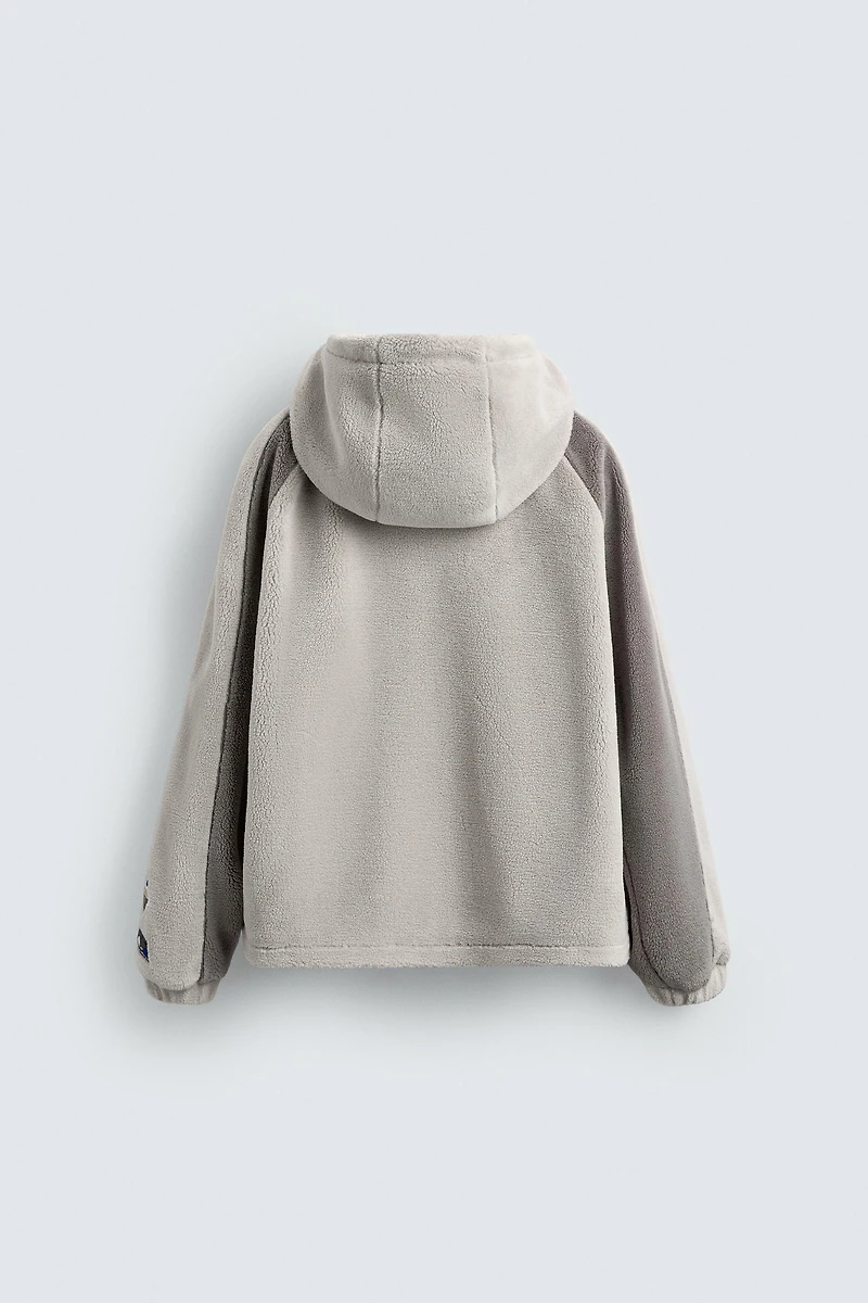 BLOUSON EFFET MOUTONNÉ COLOR BLOCK