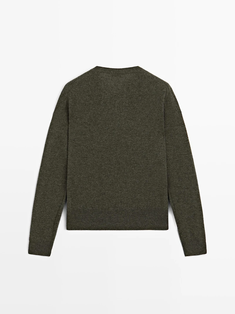 Wool blend knit V-neck sweater