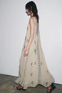 ZW COLLECTION BEADED EMBROIDERED DRESS