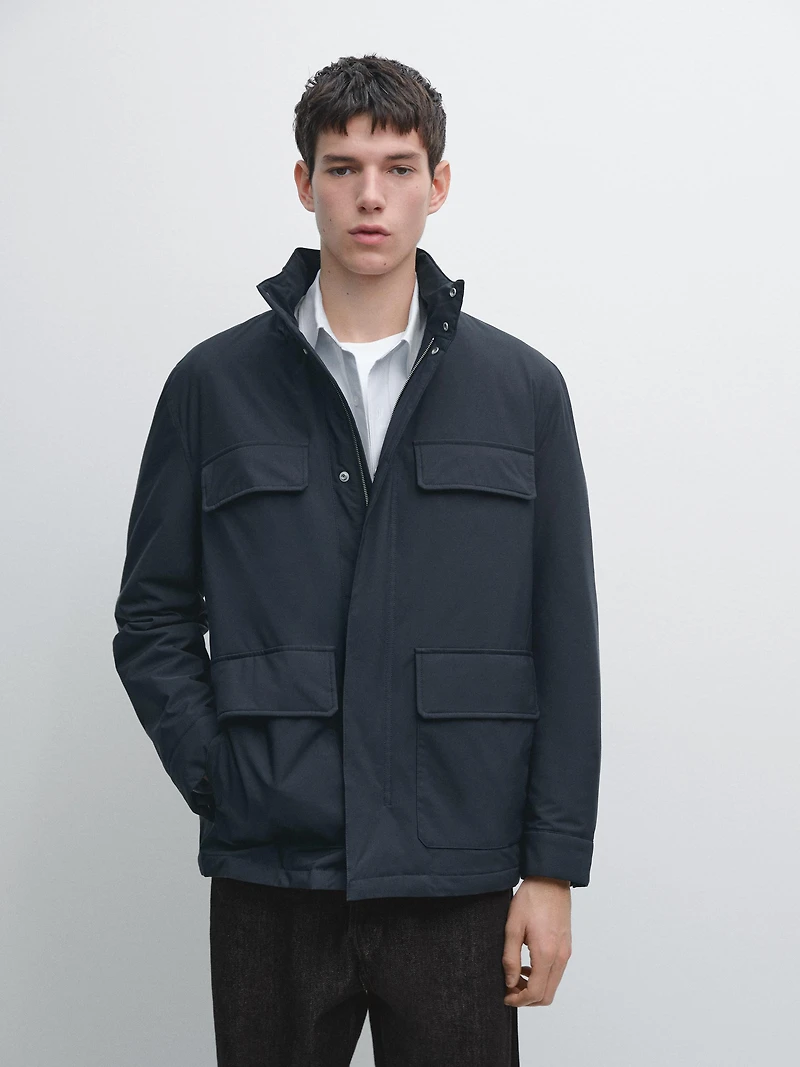 Water-repellent puffer jacket with pockets