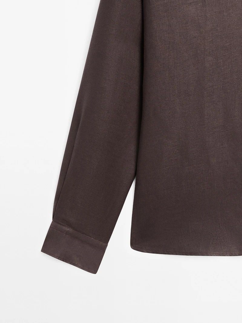 Lightweight regular fit twill shirt