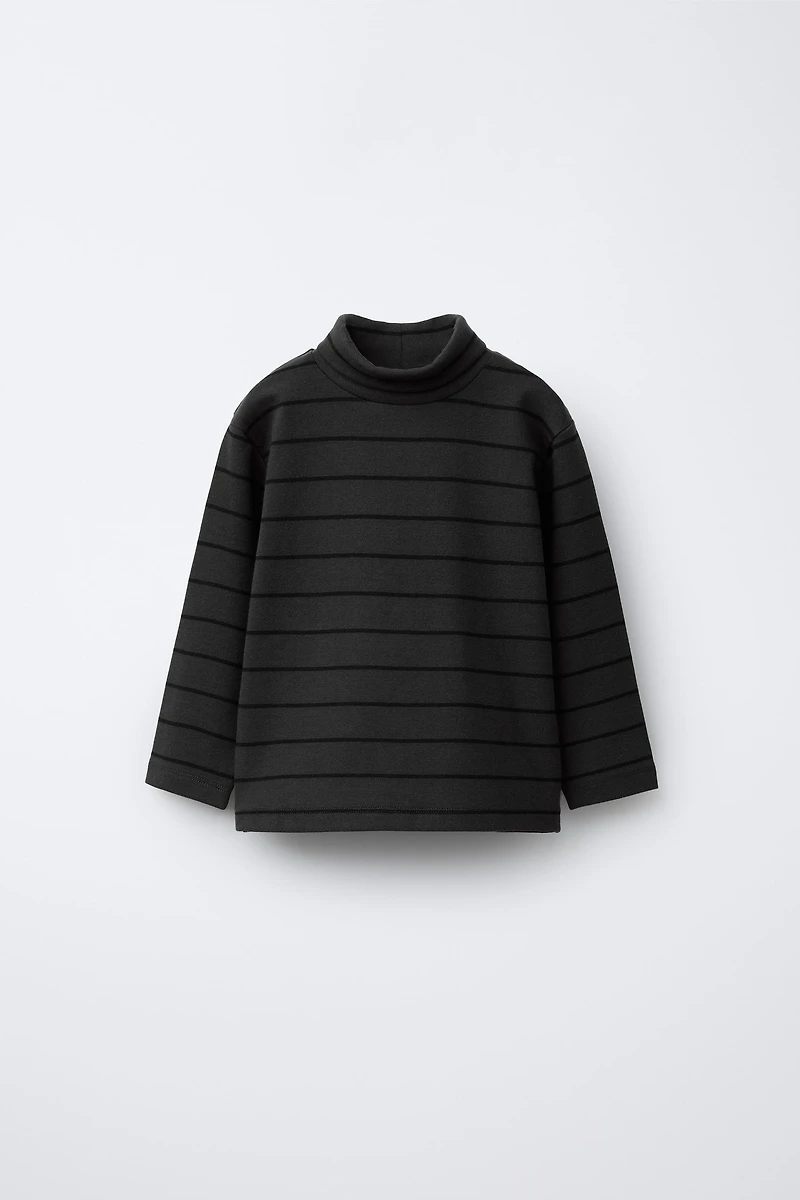 STRIPED TURTLENECK T-SHIRT