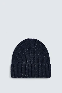 BONNET EN MAILLE STRUCTURÉE BOUTONNÉE