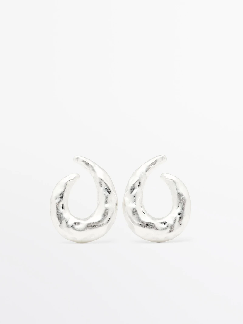 Boucles d’oreilles anneaux texturées