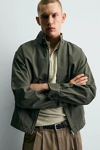CROPPED FIT ZIPPER JACKET