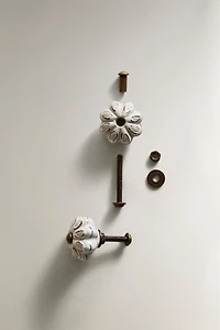 LOT DE BOUTONS MEUBLE CÉRAMIQUE FLEUR (LOT DE 2