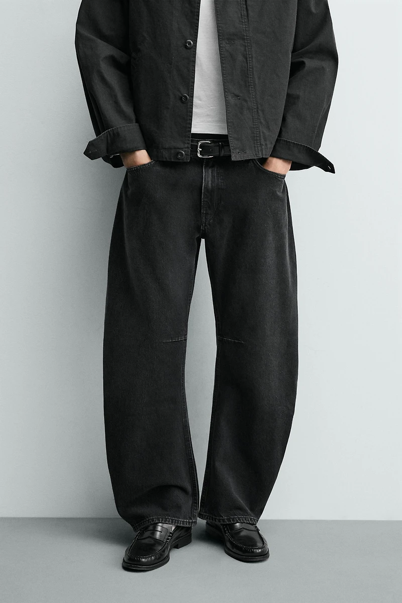 RELAXED BARREL FIT JEANS