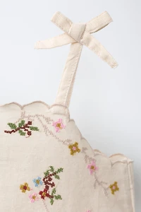 CROSS STITCH EMBROIDERED TOP WITH COTTON AND LINEN