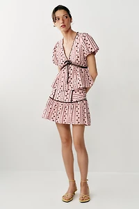 EMBROIDERED SKORT