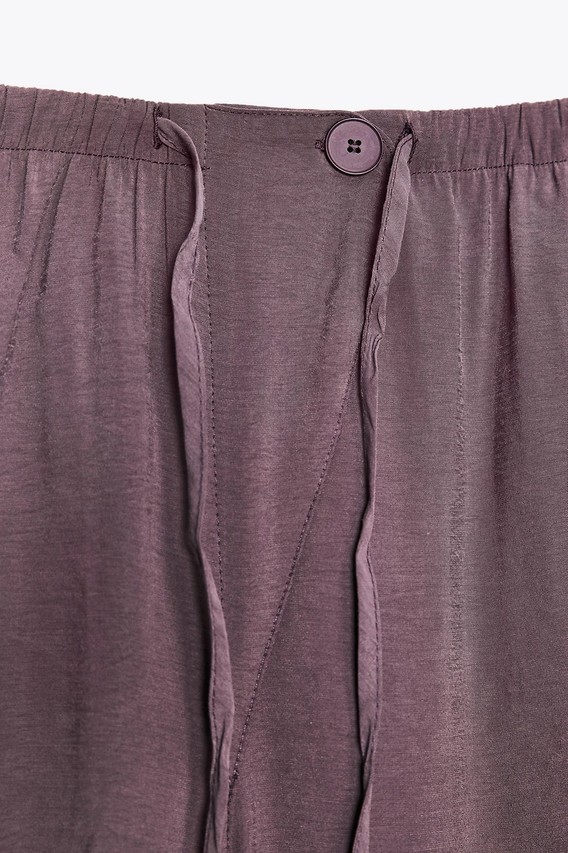 FLOWY CARGO PANTS