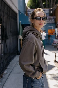 BASIC HOODIE SWEATSHIRT