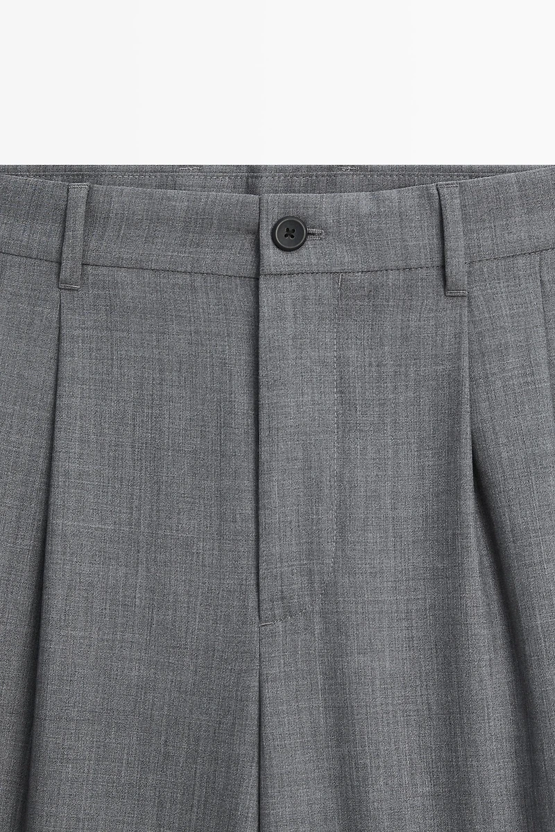 Relaxed fit cool wool darted pants