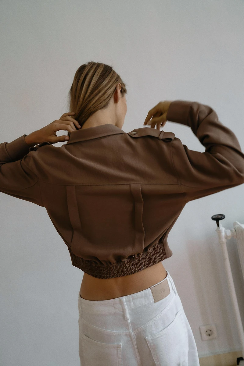 SHORT SHIRT WITH LOOPS