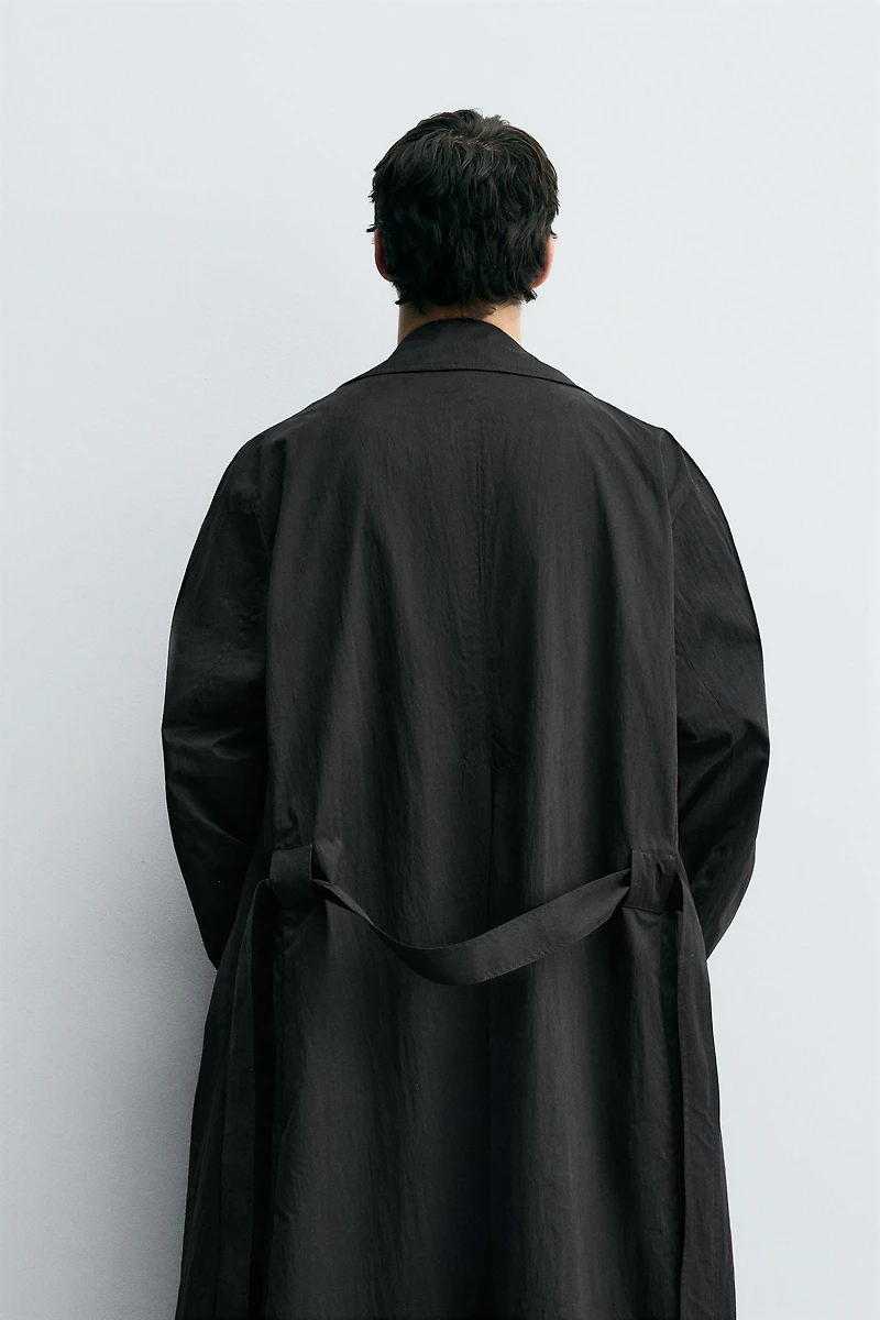 OVERSIZED FIT TRENCH COAT