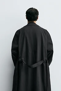 OVERSIZED FIT TRENCH COAT
