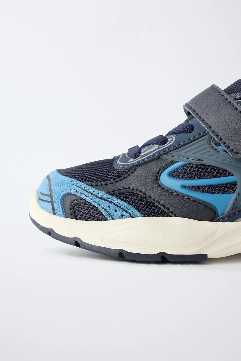 MESH SNEAKERS
