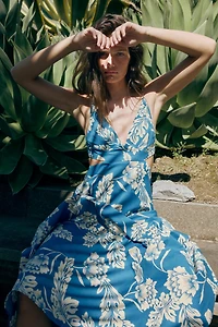 PRINTED MIDI DRESS WITH VENTS