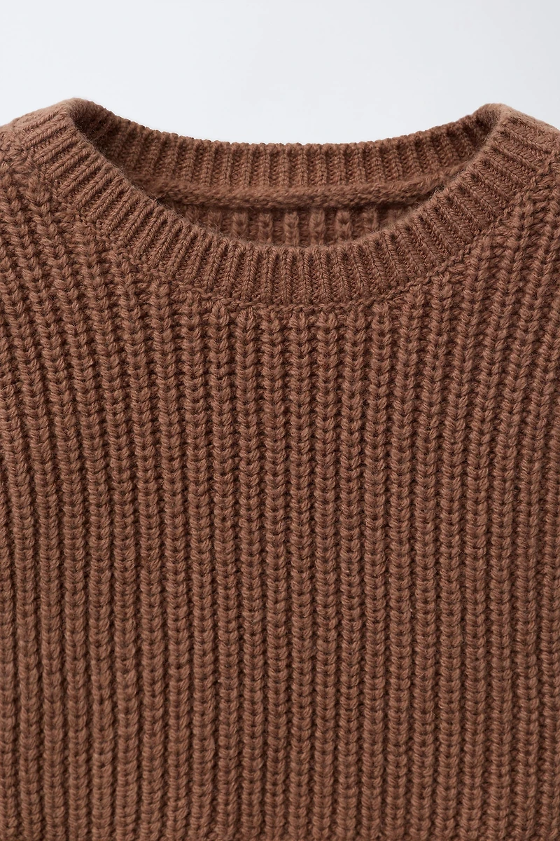 EMBROIDERED HEART SHIRT WITH KNIT VEST