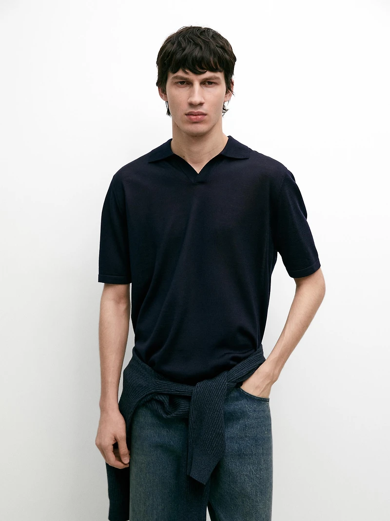 Polo en maille à col V