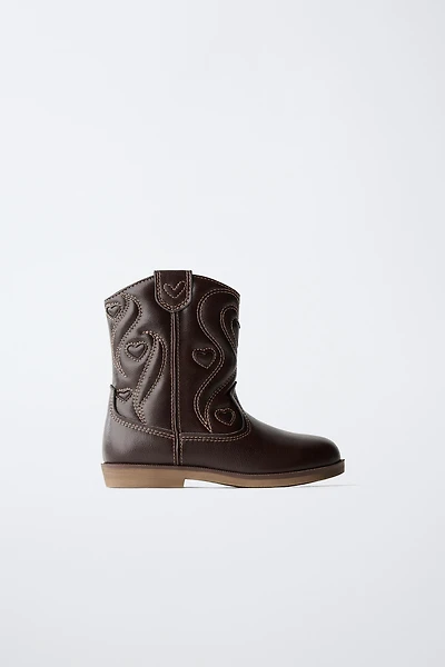 EMBROIDERED COWBOY BOOTS