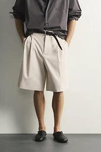WIDE FIT PLEATED SHORTS