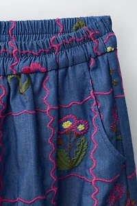 EMBROIDERED WIDE LEG PANTS