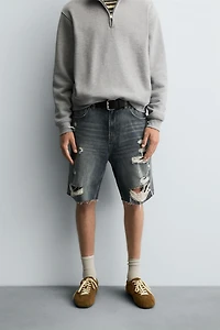 BERMUDA EN DENIM DÉCHIRÉ