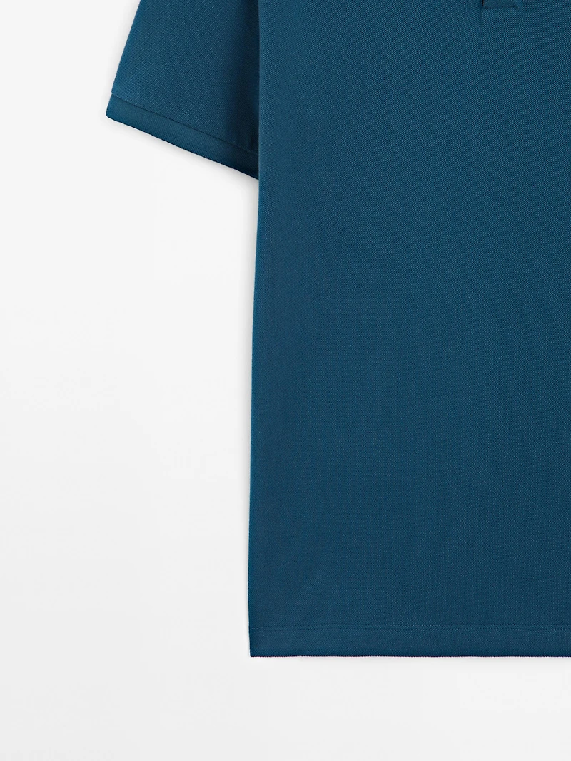 Micro textured piqué cotton polo shirt