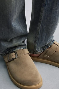 BUCKLED SPLIT LEATHER CLOGS