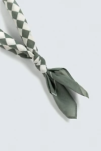 PLAID PRINT BANDANA