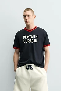 CONTRASTING TEXT PRINT T-SHIRT