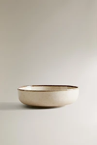 PORCELAIN BOWL WITH ANTIQUE FINISH RIM