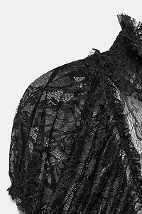 DRAPED LACE TOP