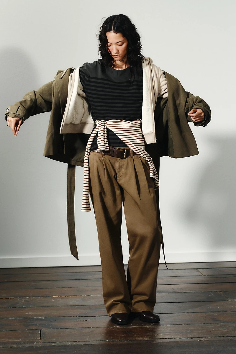 LOW-RISE CHINO PANTS